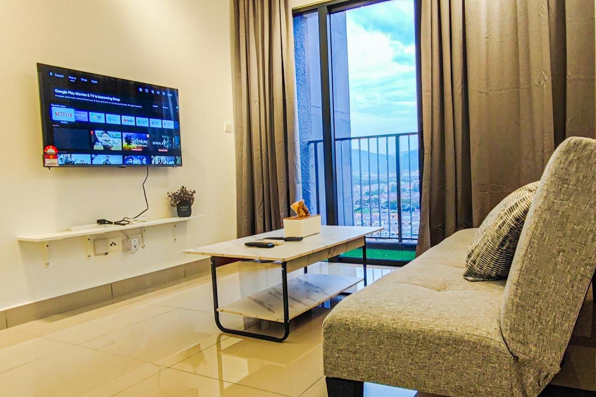 Pangsapuri Luxury Pool At M-luna By Hck *